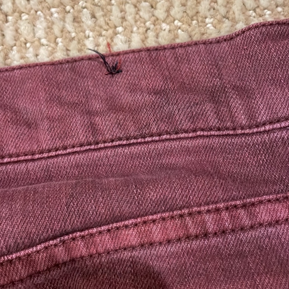 Men’s 40x32 Joe’s Jeans burgundy color - Picture 7 of 15